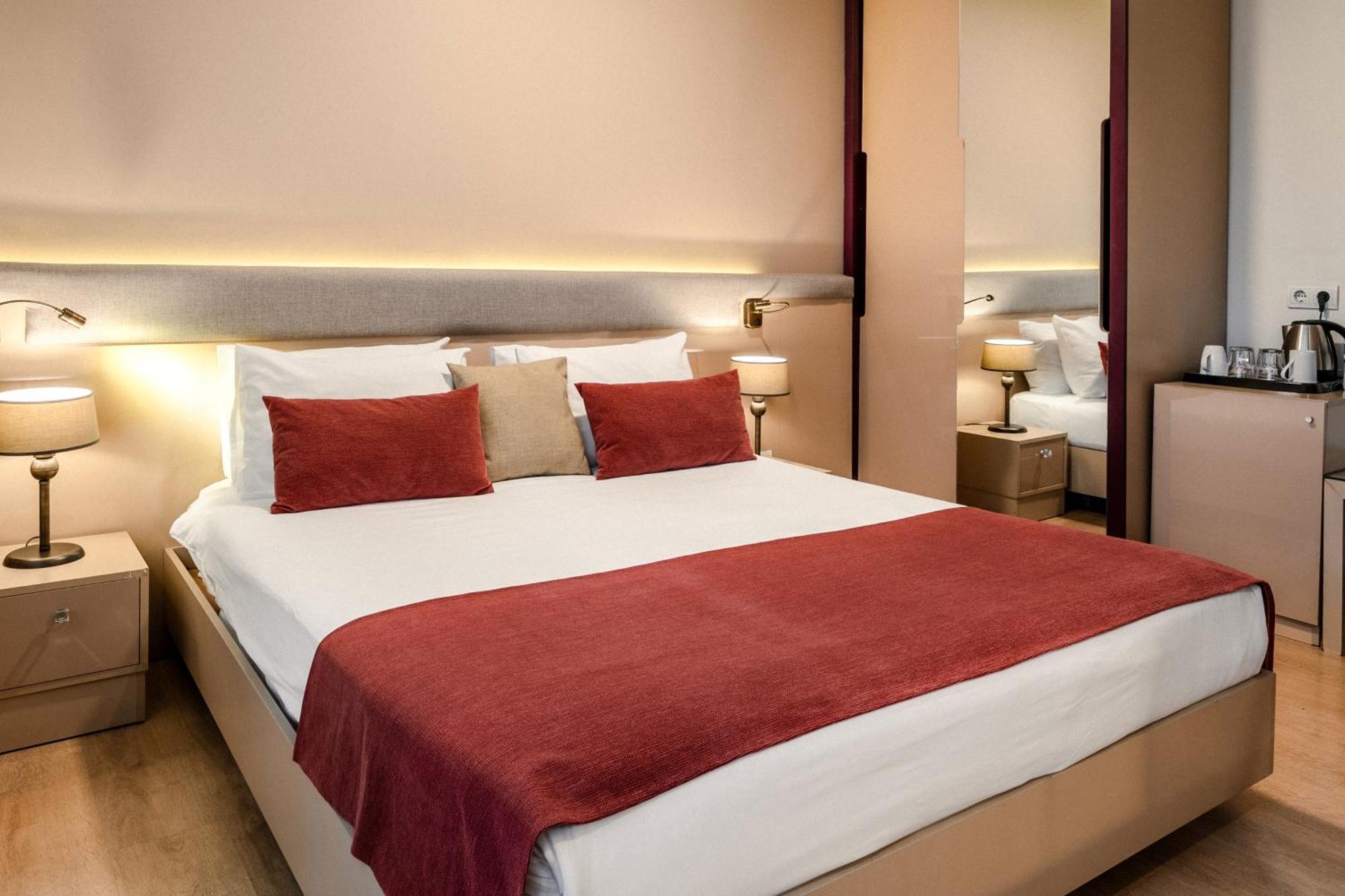 Cheya Besiktas Istanbul Bosphorus City Center Hotel & Suites Exteriör bild